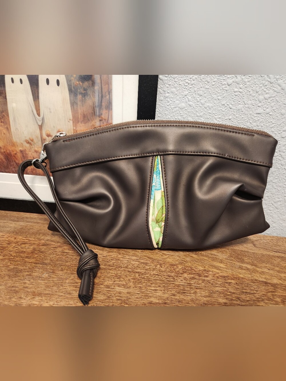 Crystalyn Kae Sleek Brown Wristlet Clutch with Floral Inset 10x6 Made In USA